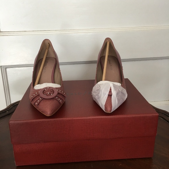 Donald/Pliner FELICITYUS Orchid Snake Print pumps - Picture 2 of 8